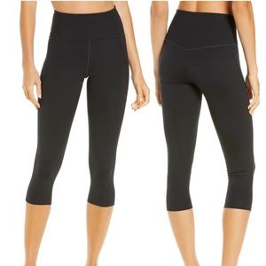 Girlfriend Collective high rise crop black leggings size Small